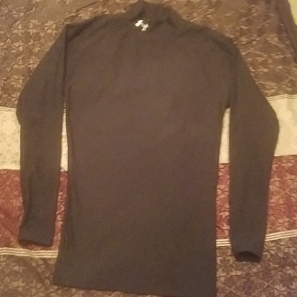 Under Armour Active wear shirt
